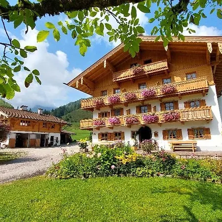 Oederbauer-hof * Schneizlreuth